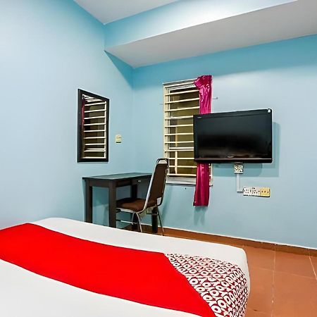 Oyo 44094 Bangi Lanai Hotel Εξωτερικό φωτογραφία