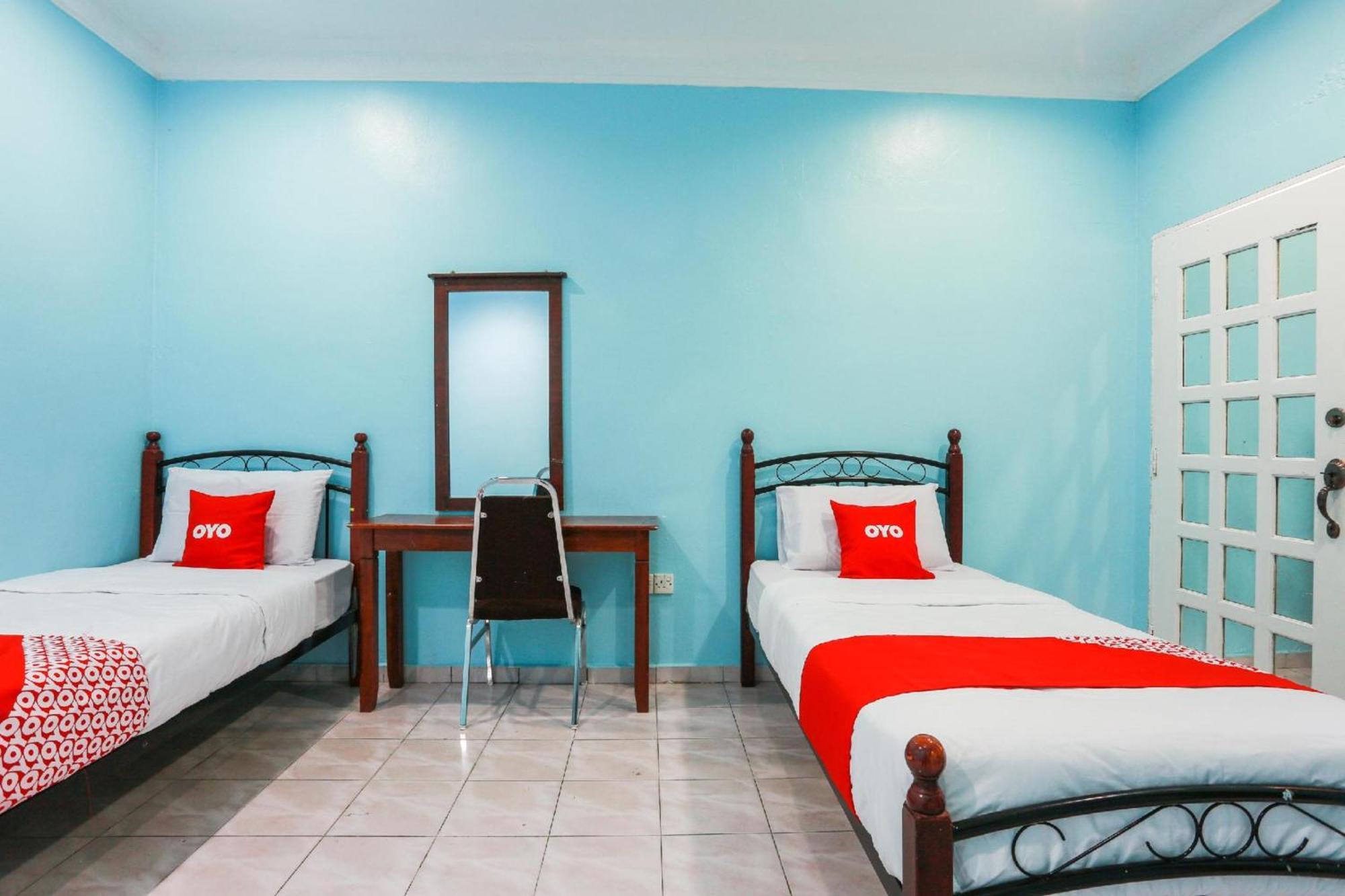 Oyo 44094 Bangi Lanai Hotel Εξωτερικό φωτογραφία