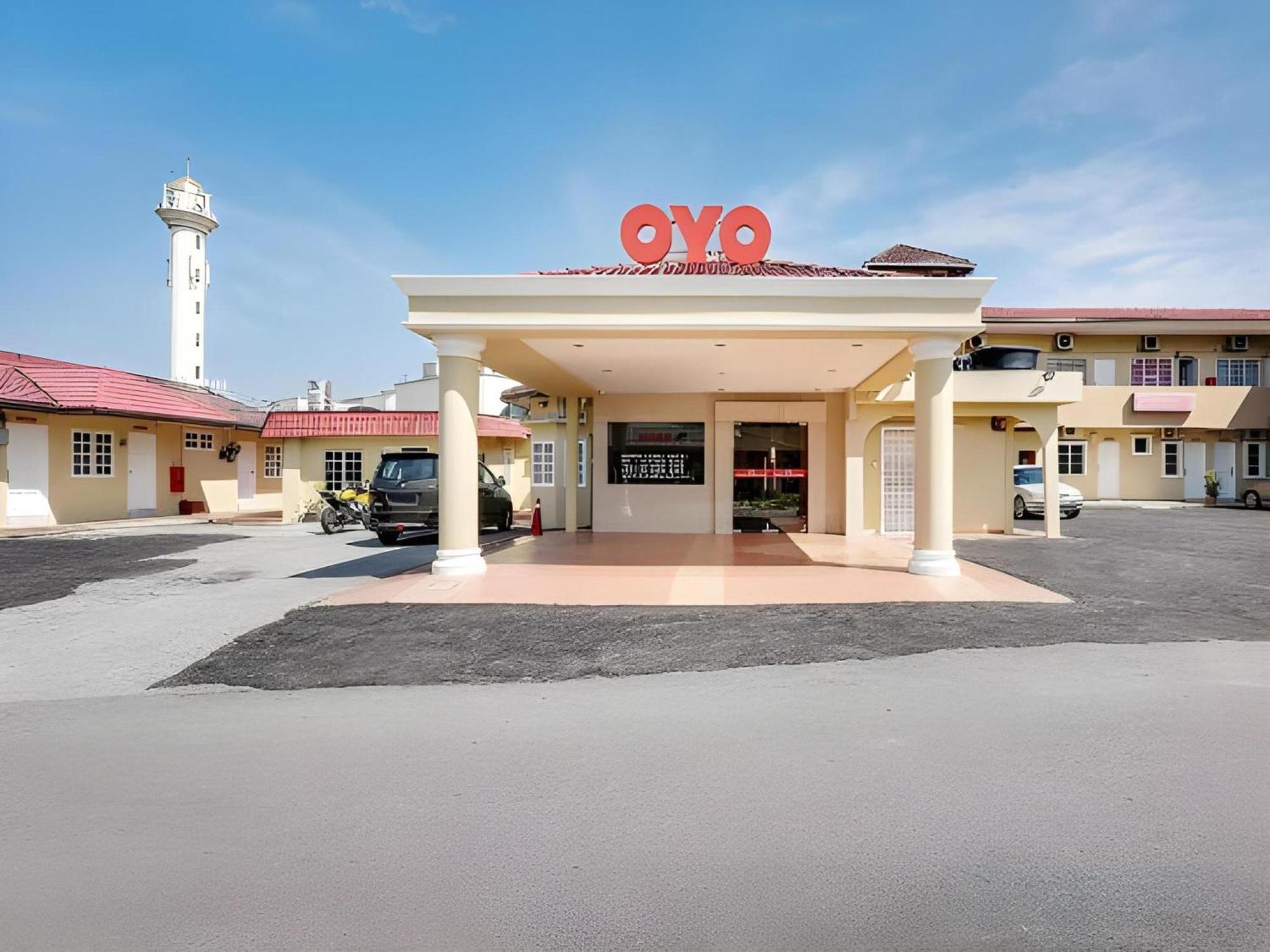 Oyo 44094 Bangi Lanai Hotel Εξωτερικό φωτογραφία